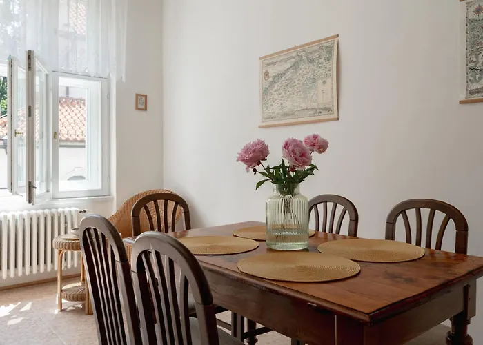 Authentically Stylish With A Mystical View Golem Appartamento